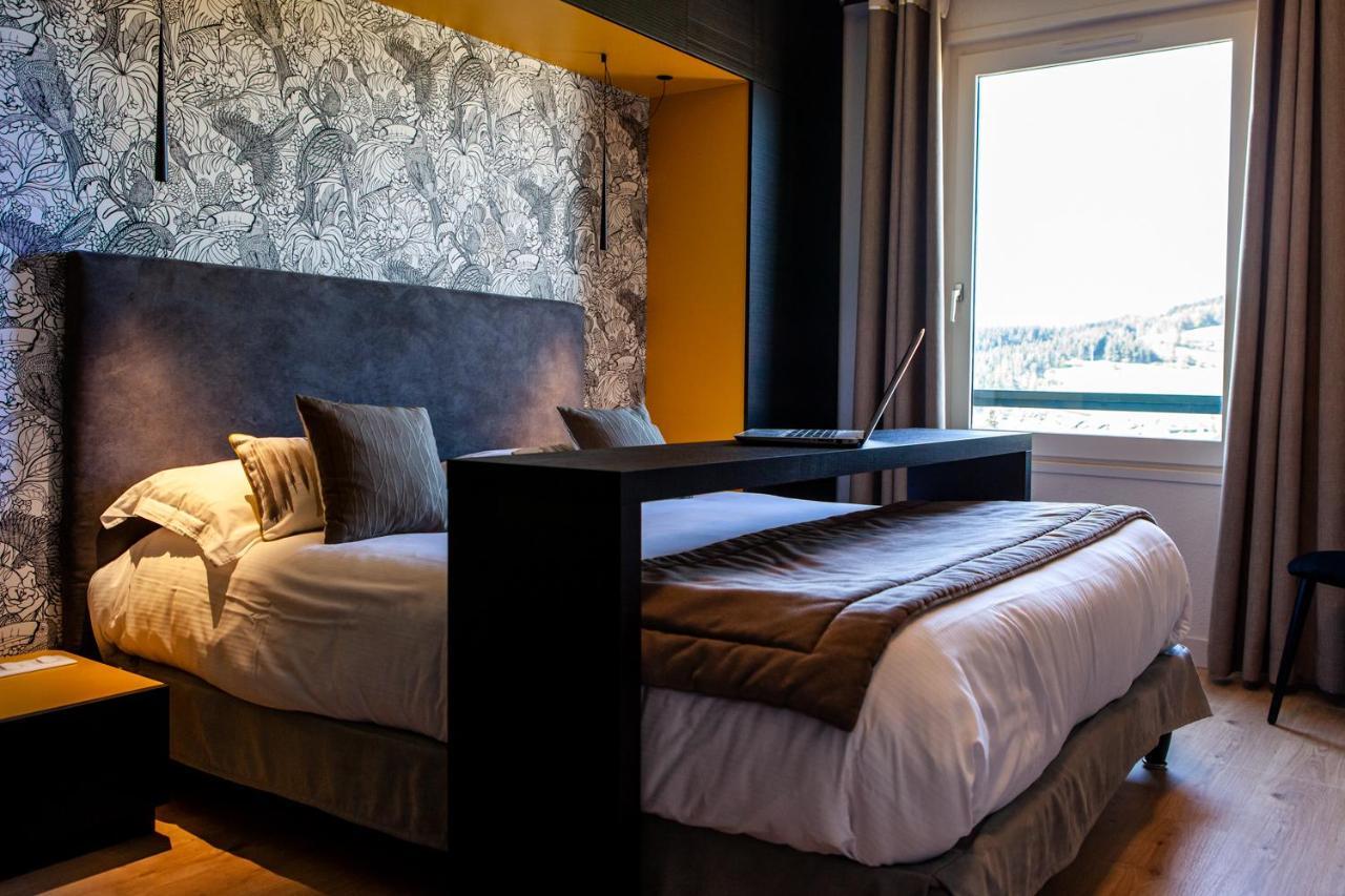 Logis Hotel Restaurant La Tour Dunières Dış mekan fotoğraf